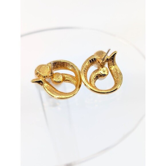 Vintage Avon Earrings Faux Pearl Gold Tone Swirl Classic Timeless - Picture 3 of 8